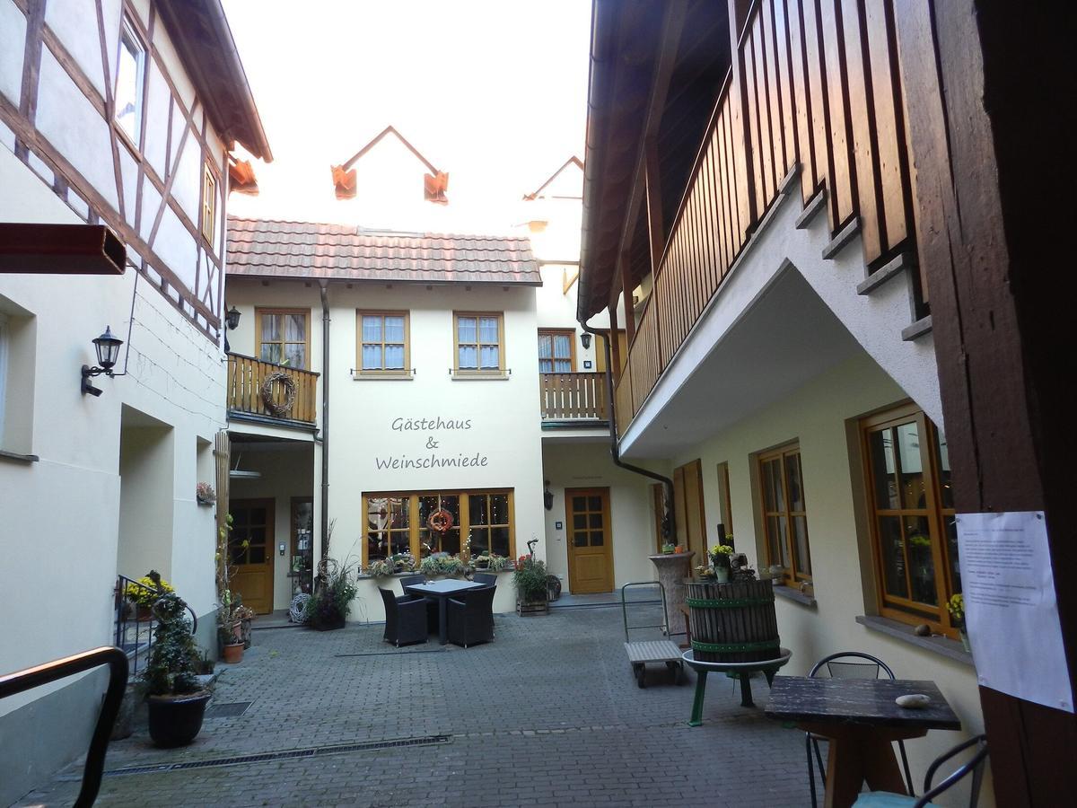 Gaestehaus Am Westtor Prichsenstadt Exteriör bild